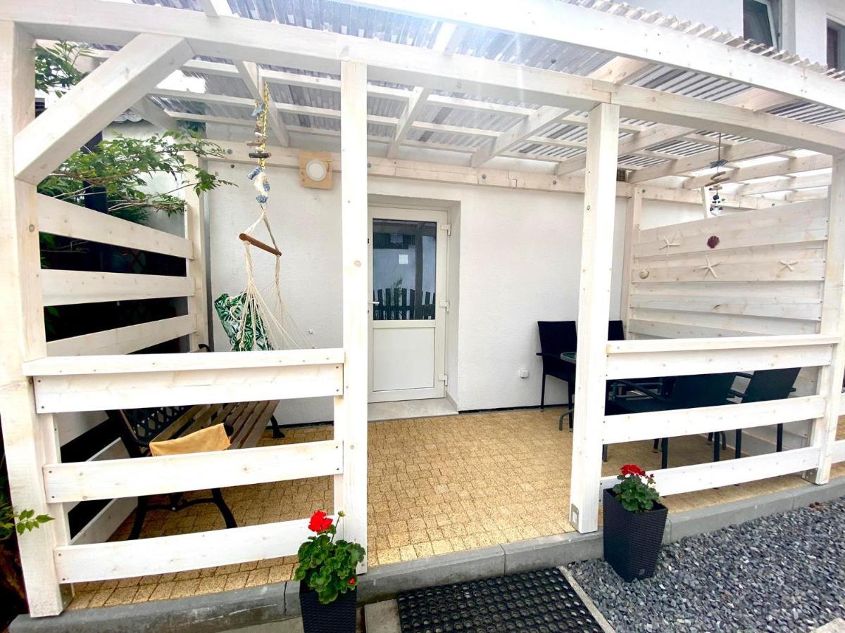 Apartament Dla 4 Osob Blisko Morza Niechorze Exterior foto